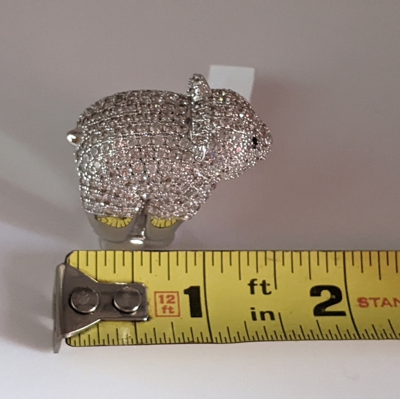 White Zircon Gemstone Encrusted Polar Bear 3-D Ring Victoria Wieck - Picture 5 of 17